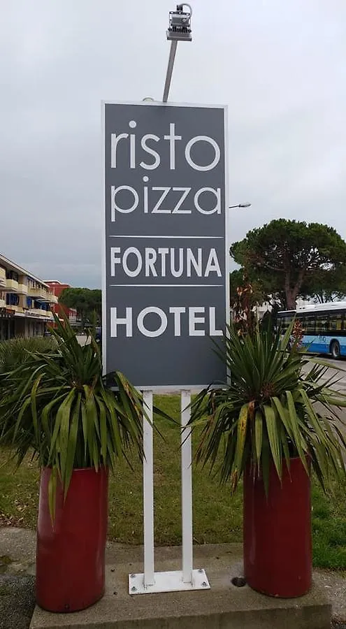 Hotel Ristorante Fortuna Cavallino-Treporti 2*,  Italy